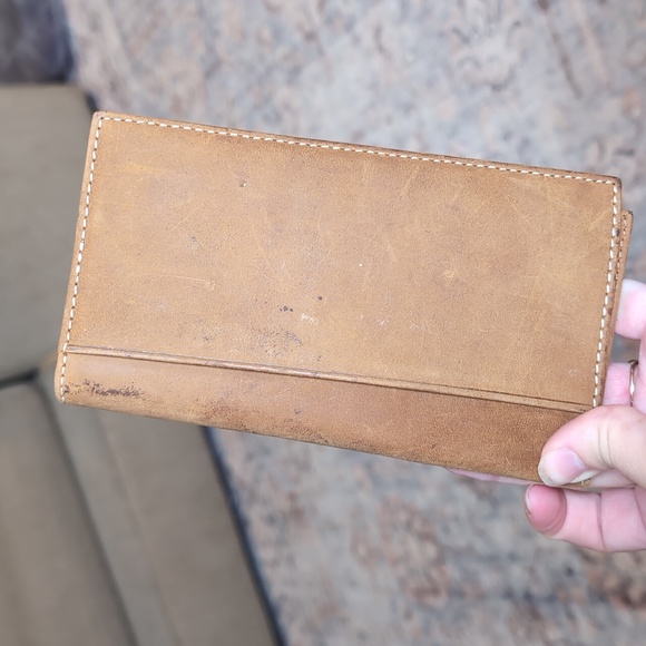 Nocona Genuine Leather Cross Wallet Billfold - Picture 6 of 10